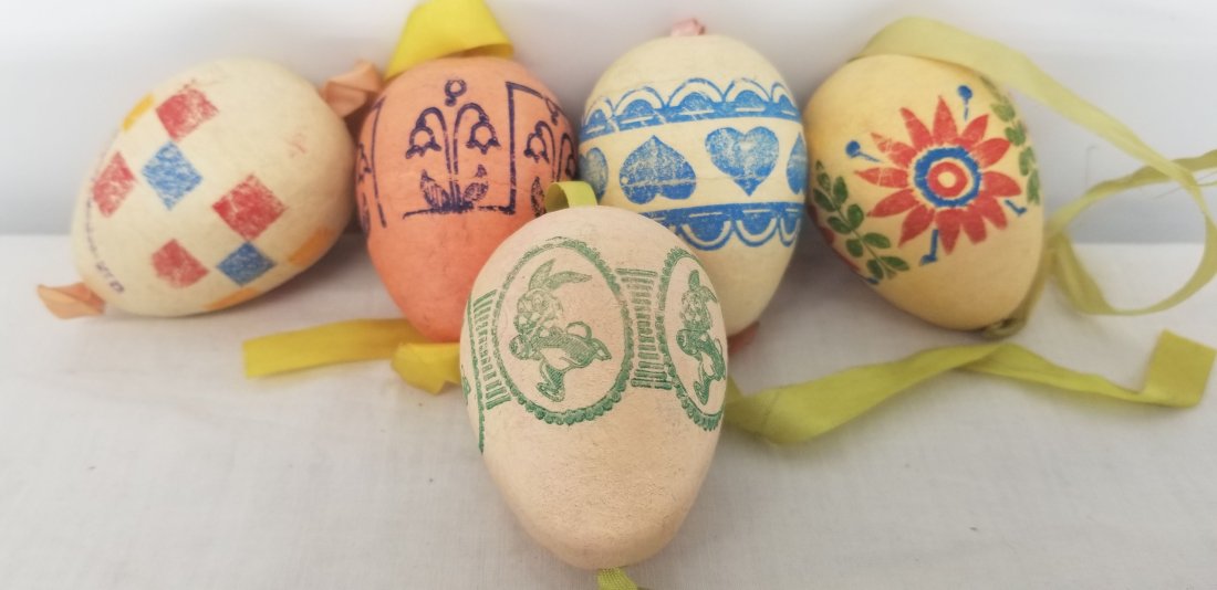 Vintage German Spun Cotton Easter Eggs (1 of 2)