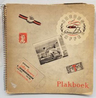 1950s Cycling Scrapbook, Collector cards, clippings, et (1 of 4)