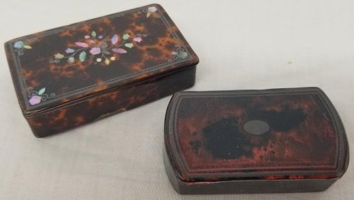 Pair Antique Papier Mache Snuff Boxes (1 of 2)