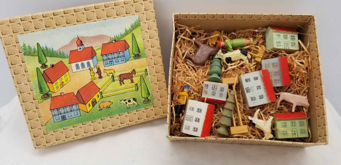 Vintage Erzgebirge Village in Original Box ~ Buildings ~ People ~ Animals ~ Trees (1 of 3)