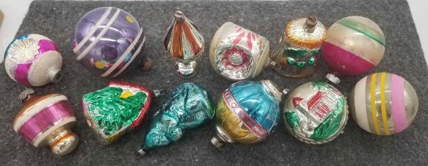 Old German Blown Glass Christmas Feather Tree Ornaments (1 of 5)