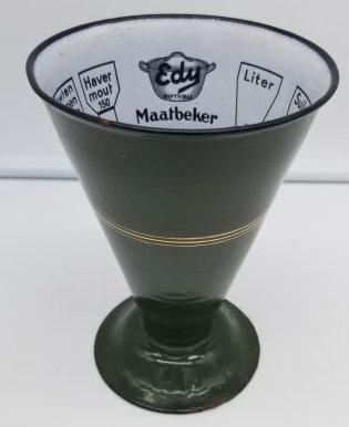 Green Enamel Old German Measure Cup ~ Rice ~ Salt ~ Coco ~ Sugar~.: Very Cool! slight damage along the edge of foot, see photos, 15.5cm tall