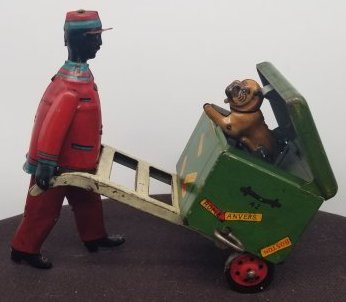 Strauss Red Cap Porter ~ tin wind-up toy (1 of 7)