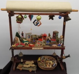 Toy Erzgebirge Market Stall with Accessories ~ Vintage (1 of 3)
