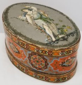 Lovely old German Dresden Candy Box (1 of 4)