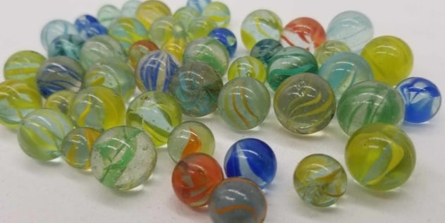 Vintage Marbles ~: about 1.3cm Machine made of Glass, this is part of a collection we are selling, we have sorted them by type, please see photos and decide the manufacture, there are examples by Christensen, Peltier, A