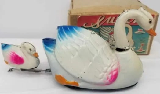 Swan Tin Wind-Up w/Box (1 of 5)
