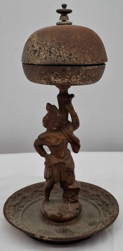 Antique Counter Bell ~ Cast Iron ~ (1 of 5)