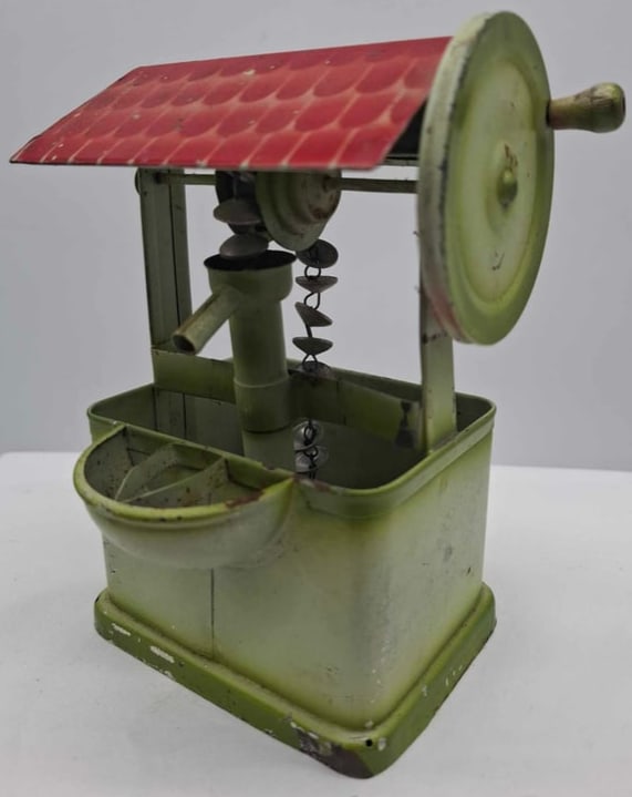 Tin Steam Toy Well (1 of 4)