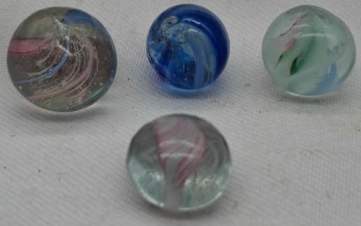Antique German Handmade Marble ~ circa 1900: Very nice old German Handmade Marble, it is the last part of a one owner collection we are selling, please look at the photos, this is about 1 cm