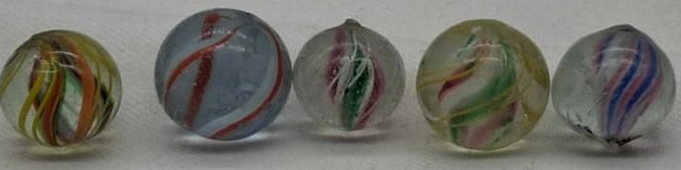 Antique German Handmade Marble ~ circa 1900: Very nice old German Handmade Marble, it is the last part of a one owner collection we are selling, please look at the photos, this is about 1.1 cm
