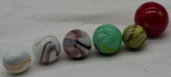 Antique German Machine Marble ~ circa 1900 (1 of 2)