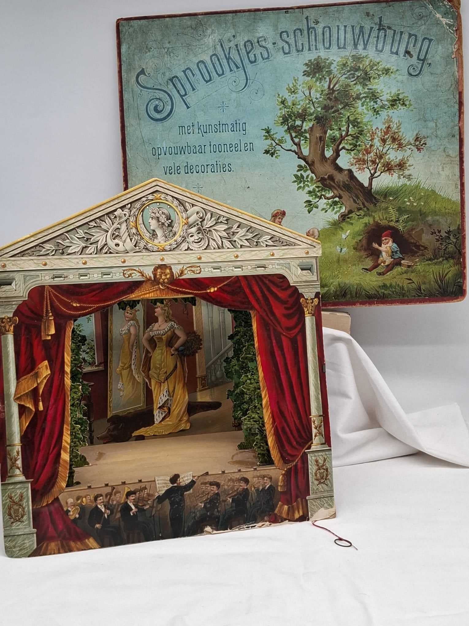 1880s German “Fairytale Theater” Pop-Up Toy Theater – Chromolithographed Cardboard Stage (1 of 16)
