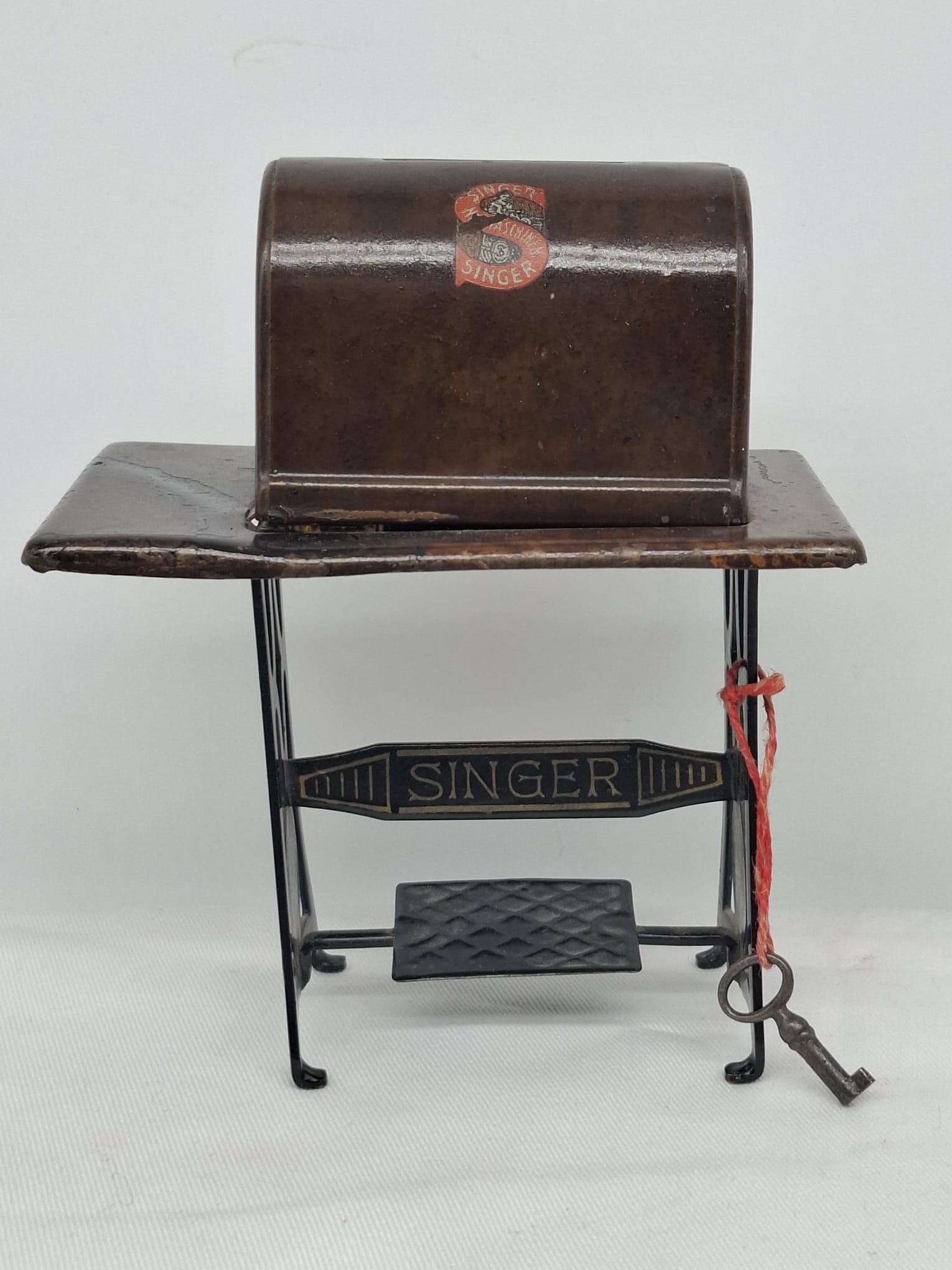 Antique Singer Sewing Machine Tin Lithograph Bank w/ Original Key, c.1920 (1 of 6)