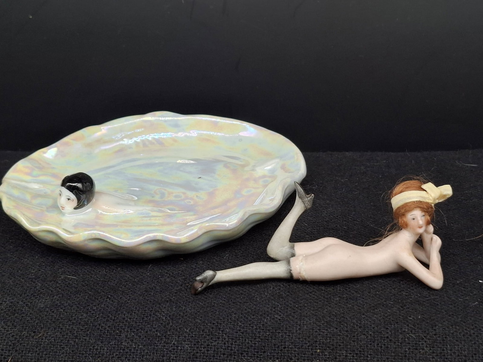 Galluba & Hofmann Bathing Beauty Figurine with Japanese Pin Dish, Early 20th Century (1 of 4)