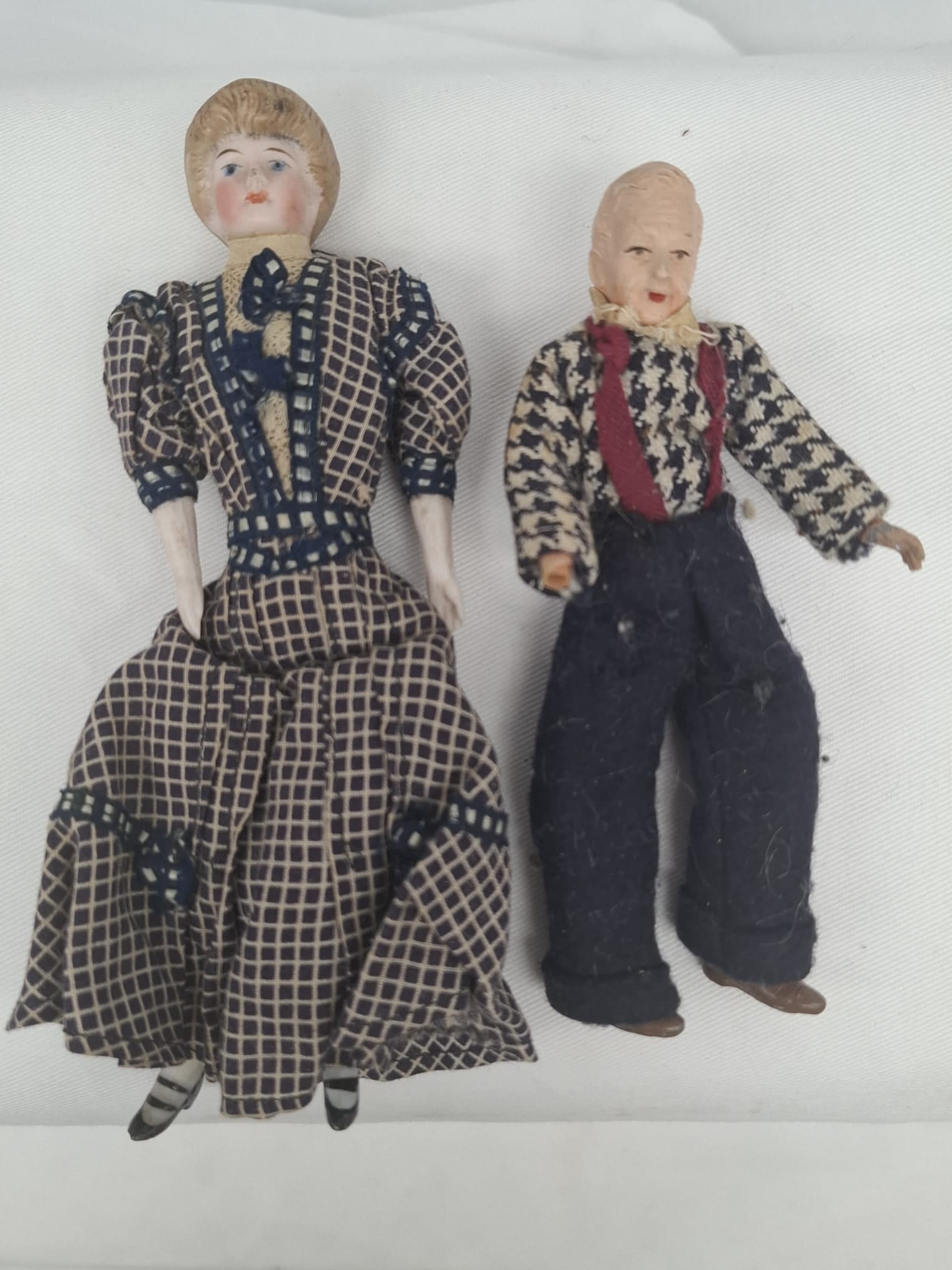 Pair of German Edwardian Bisque Dollhouse Dolls in Original Clothing, c. 1900 (1 of 4)