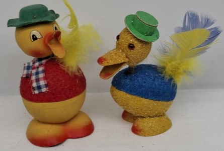 Pair of West German Easter Cardboard Candy Containers, Mid-20th Century (1 of 2)