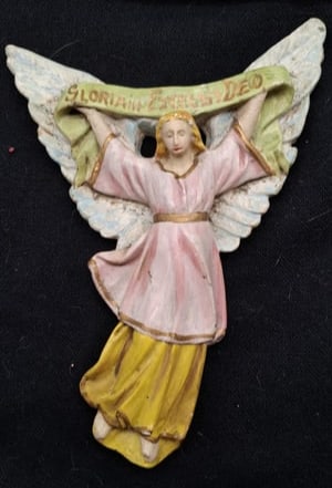 Fine Antique Plaster Crèche Angel Figure, Early 20th Century: A beautifully executed antique crèche angel figure dating to the early 20th century, finely molded in plaster and delicately hand-painted with excellent detail and expression. Standing approximately 