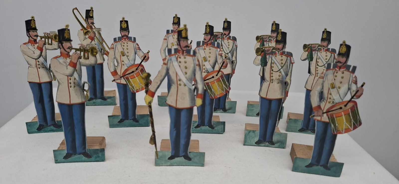 Exceptional Mid-19th Century Schutz French Hand-Colored Paper Soldiers in Original Box, c. (1 of 10)