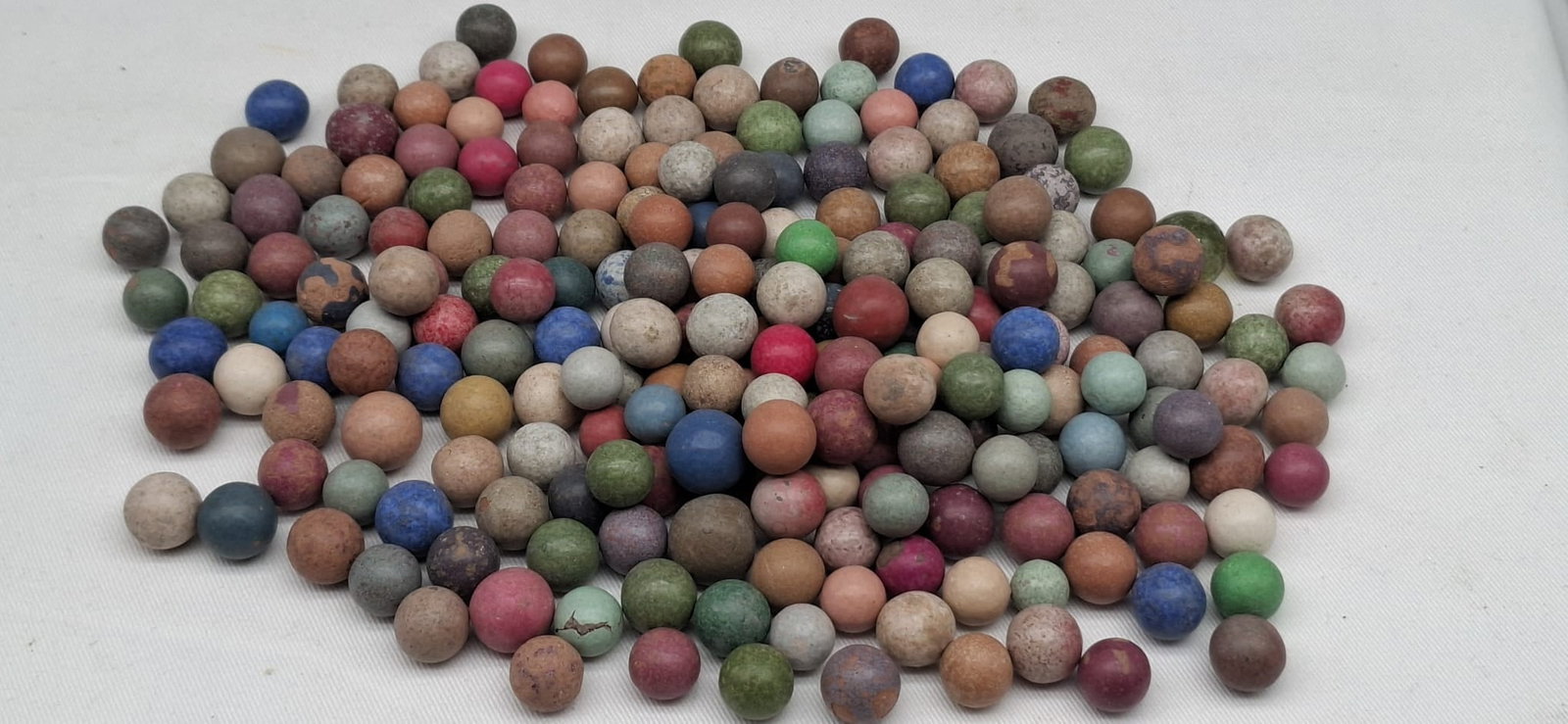 Antique German Clay Marbles – One Pound Assortment, Late 19th to Early 20th Century (1 of 5)