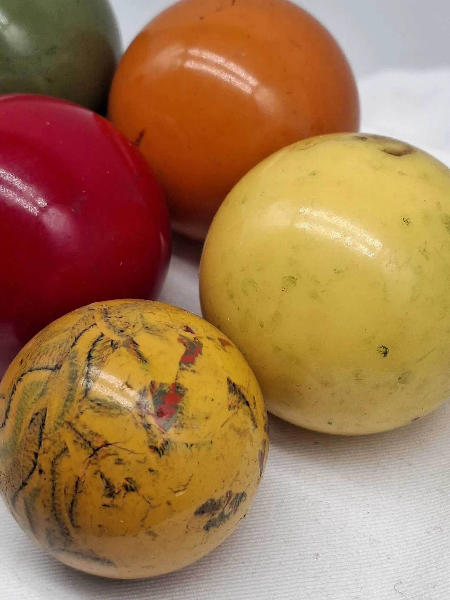 Old Billard Balls ~ Bakelite? - 3