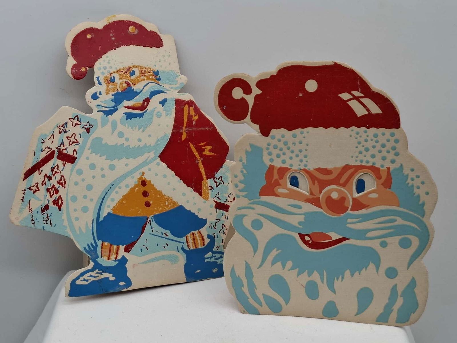 Santa Claus candy Boxes: this is a very nice pair of old cardboard candy boxes, the largest is about 8 inches tall, they appear to be screen printed,