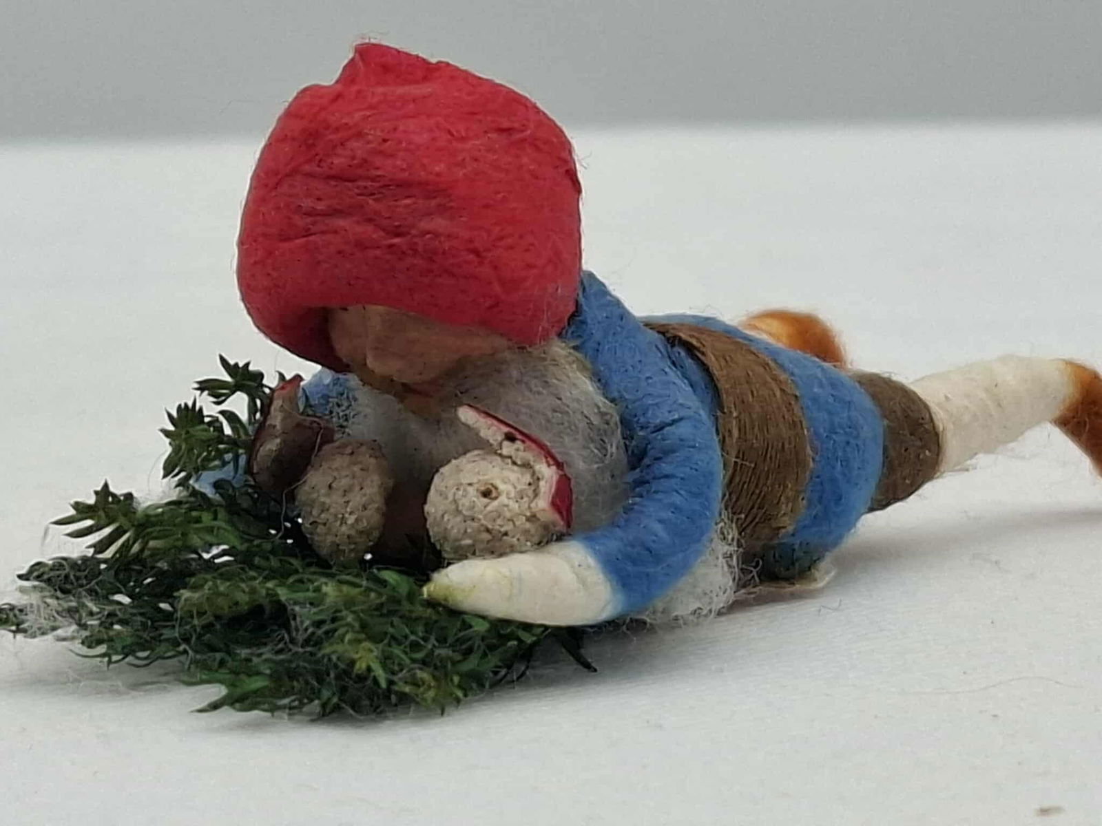 Spun Cotton Elf / Gnome Papier Mache Head: This is a wonderful old chenille gnome or elf Laying down, Papier Mache Head, great Christmas tree ornament, he is about 2 inches tall