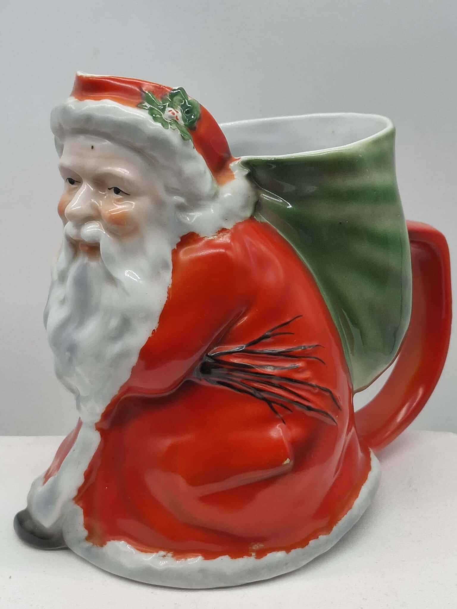 Royal Bayreuth Pitcher ~ Early Mark (1 of 6)