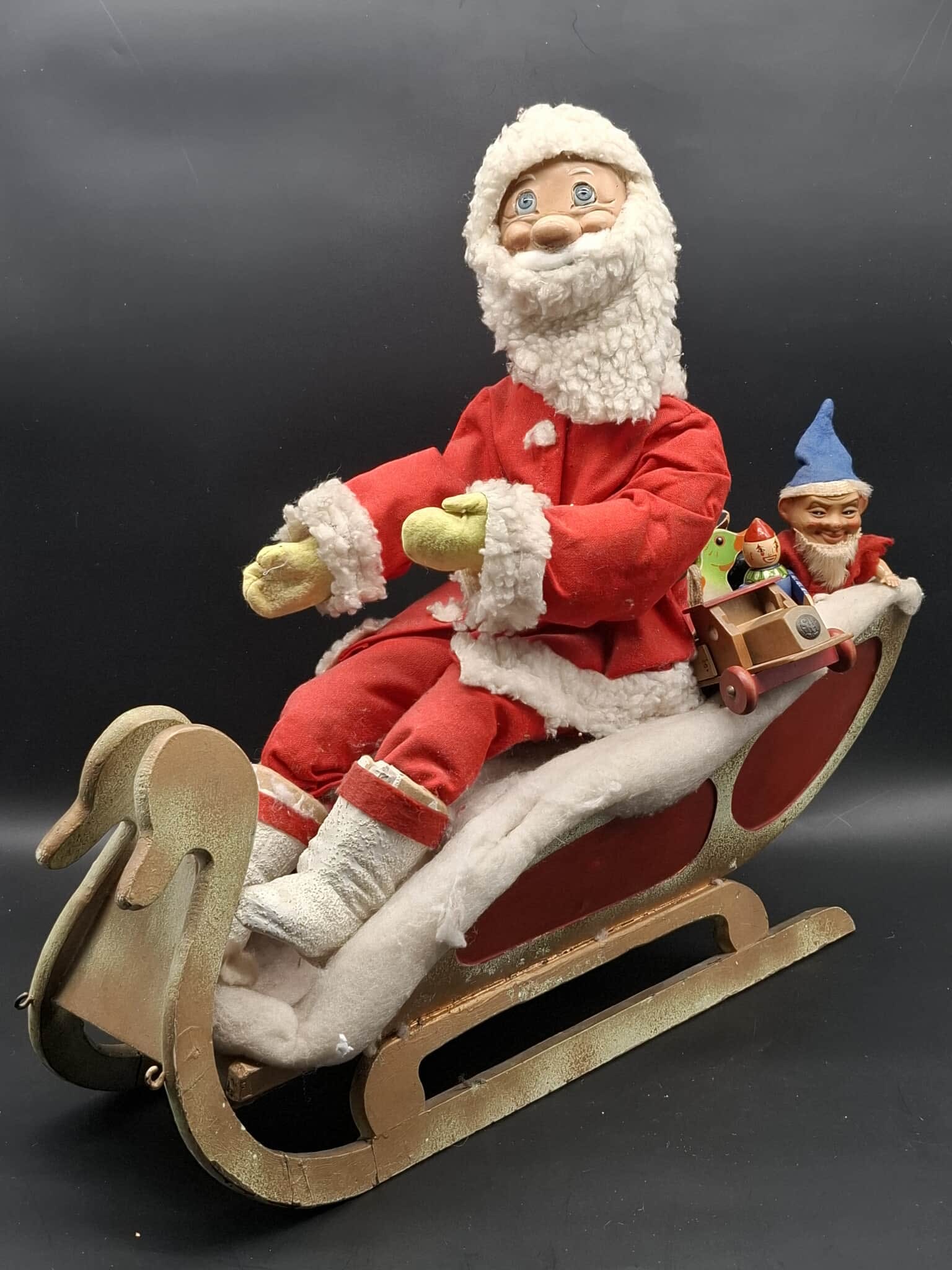 Mechanical Santa in Sleigh Store Window Figure ~ Papier Mache (1 of 11)