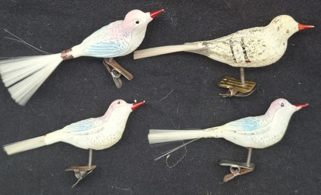 Vintage German Glass Christmas Tree Ornaments: this is a very nice set of old Germany Glass Christmas ornaments, great for a feather tree, they show well and don't have any damage,