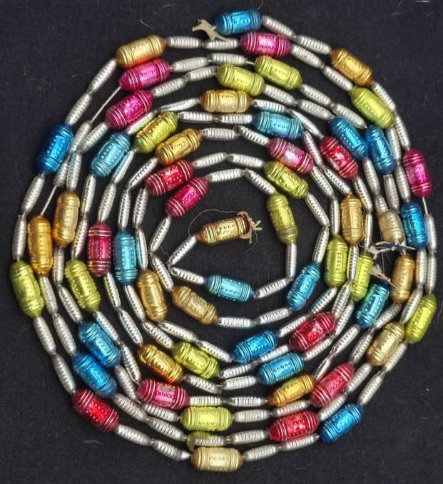 Vintage German Glass Christmas Tree Garland: this is a very nice set of old Germany Glass Christmas Garland, great for a feather tree, they show well and don't have any damage,