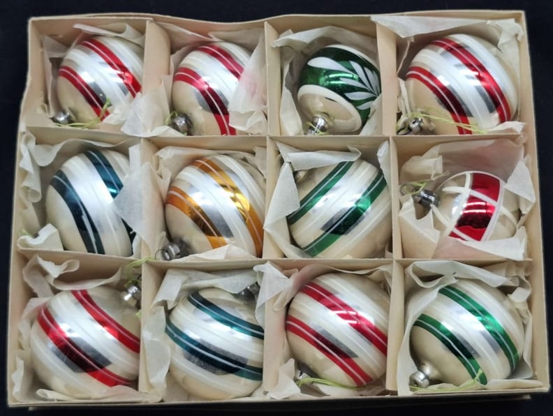 Vintage German Glass Christmas Tree Ornaments: this is a very nice set of old Germany Glass Christmas Ornaments, great for a feather tree, they show well and don't have any damage,