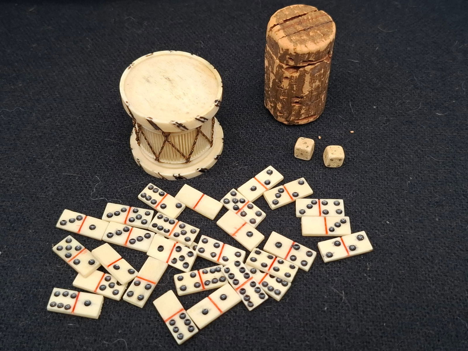 Antique Miniature Dominoes ~ Bone ~ Doll Size: Antique doll sized Dominoes, made of carved bone, either Prison or War or possibly Anglo-Indian? Drum is ONLY 1 Inch Tall! someone has made a dice cup out of a cork, all in all an amazing survivor, la