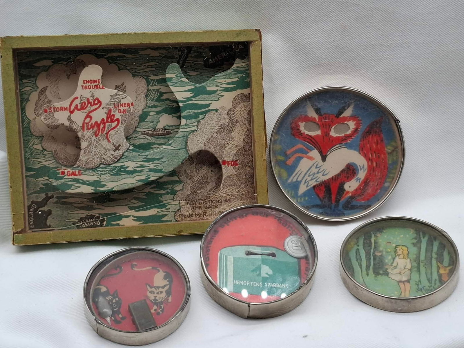 Collection Dexterity Games: Charming little tin penny toy frog about 2 1/2 inches long