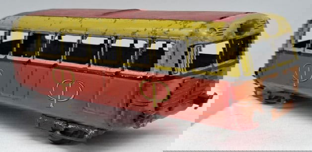 Tin Wind-Up Trolly: This is a great tin wind up trolly, in working condition, about 10 inches