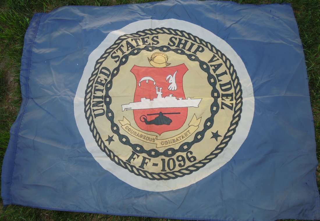 Navy USS Valdez FF-1096 Knox Class Frigate Ship Flag: Navy USS Valdez FF-1096 Knox Class Frugate Ship Flag Size: 48 x 66 inches. This flag shows signs of being used aboard a ship.