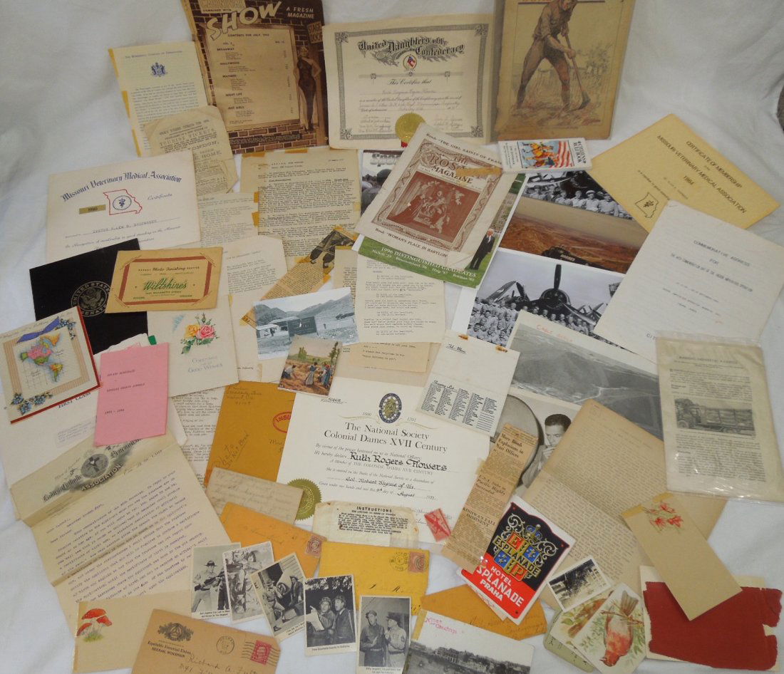 Vintage Paper Certificates Photos Ephemera Lot (1 of 7)