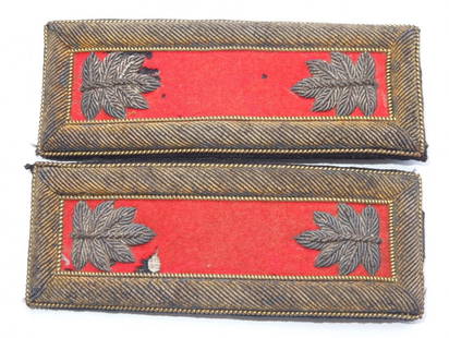 Civil War Identified Artillery Major Shoulder Boards: Original Civil War to 1870s era Artillery Major's shoulder boards from Tully McCrea. He was an 1862 USMA grad who was George Custer's Roommate. He fought at Antietam, was breveted to Captain as a