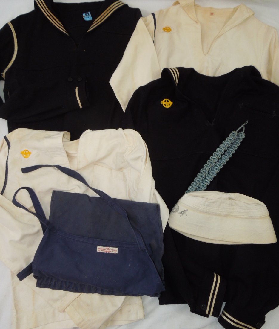 WWII US Navy Jumper Uniform Cap Red Cross Bag Lot: Lot of four uniform jumpers from WWII era- Two white two black. The uniforms do not have any names or identifying marks. Also a named white sailor cap, blue American Red Cross bag, and a US Army 1960'