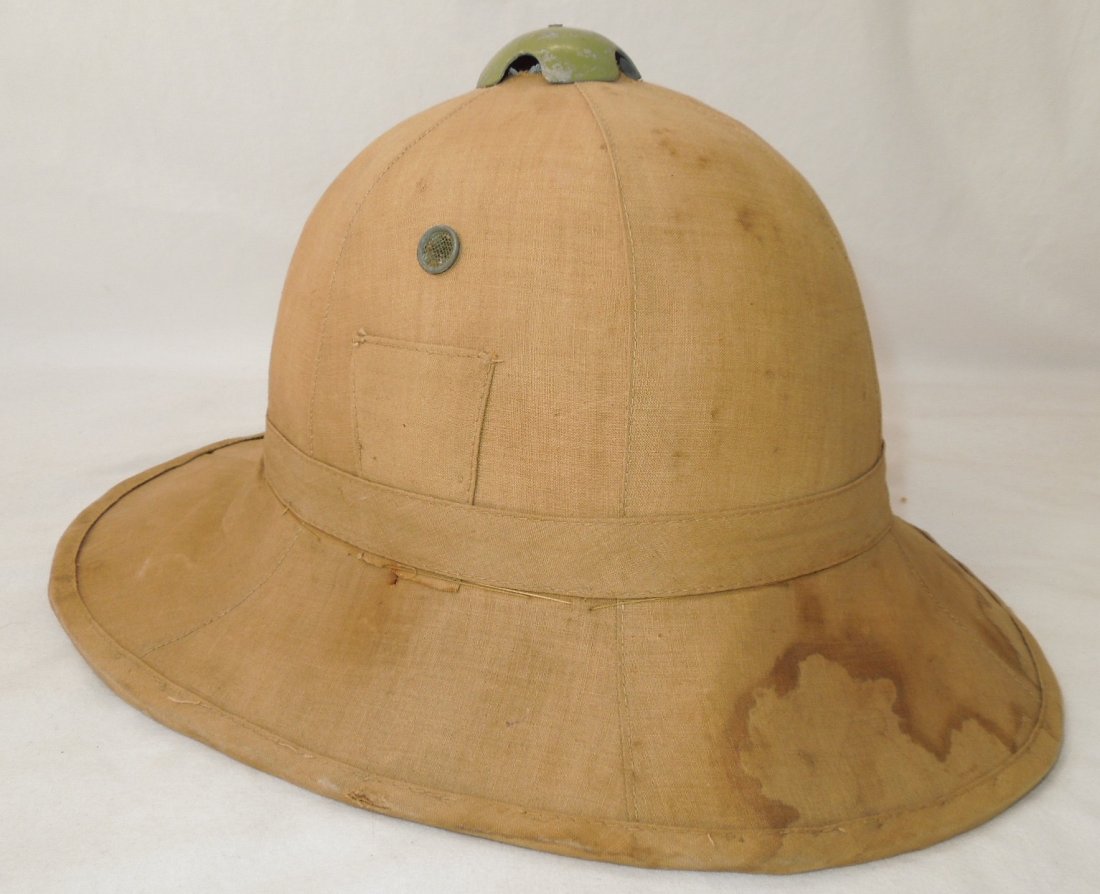 WWII Italian Army Sun Pith Helmet: WWII era Italian Military white sun helmet. No insignia.