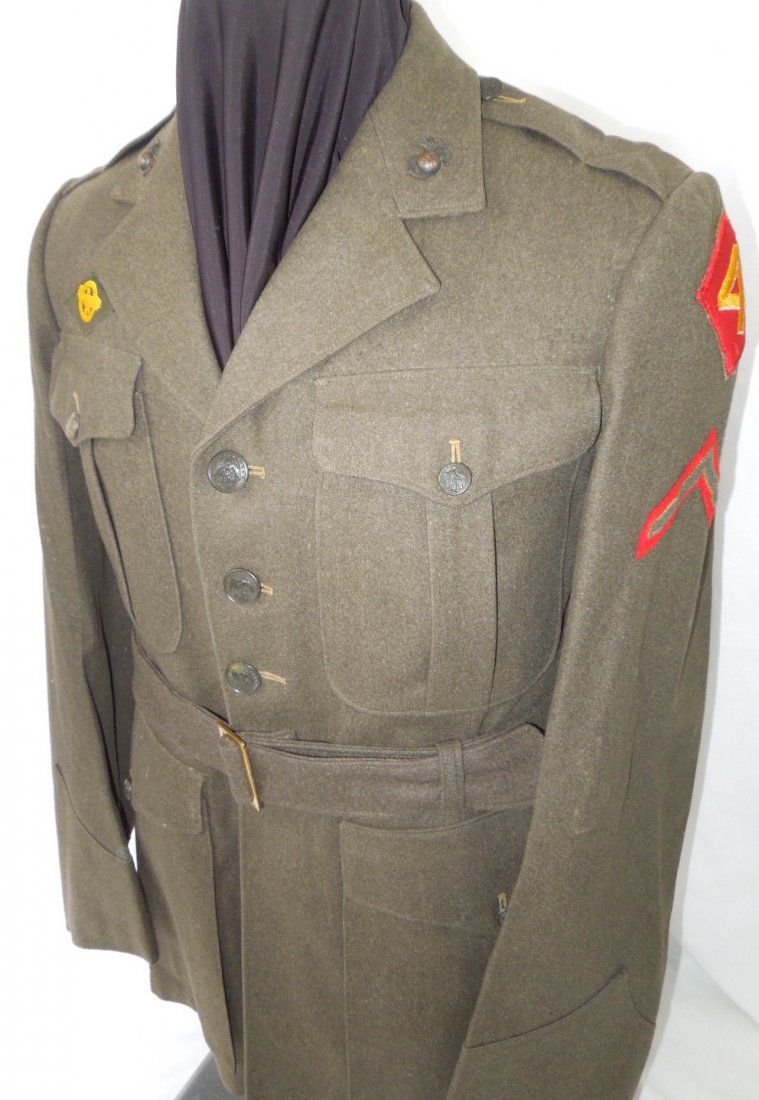WWII Named 4th Marine Division USMC Uniform: WWII patched 4th Marine Division uniform jacket to E.H. Midcap with patches and insignia as shown.