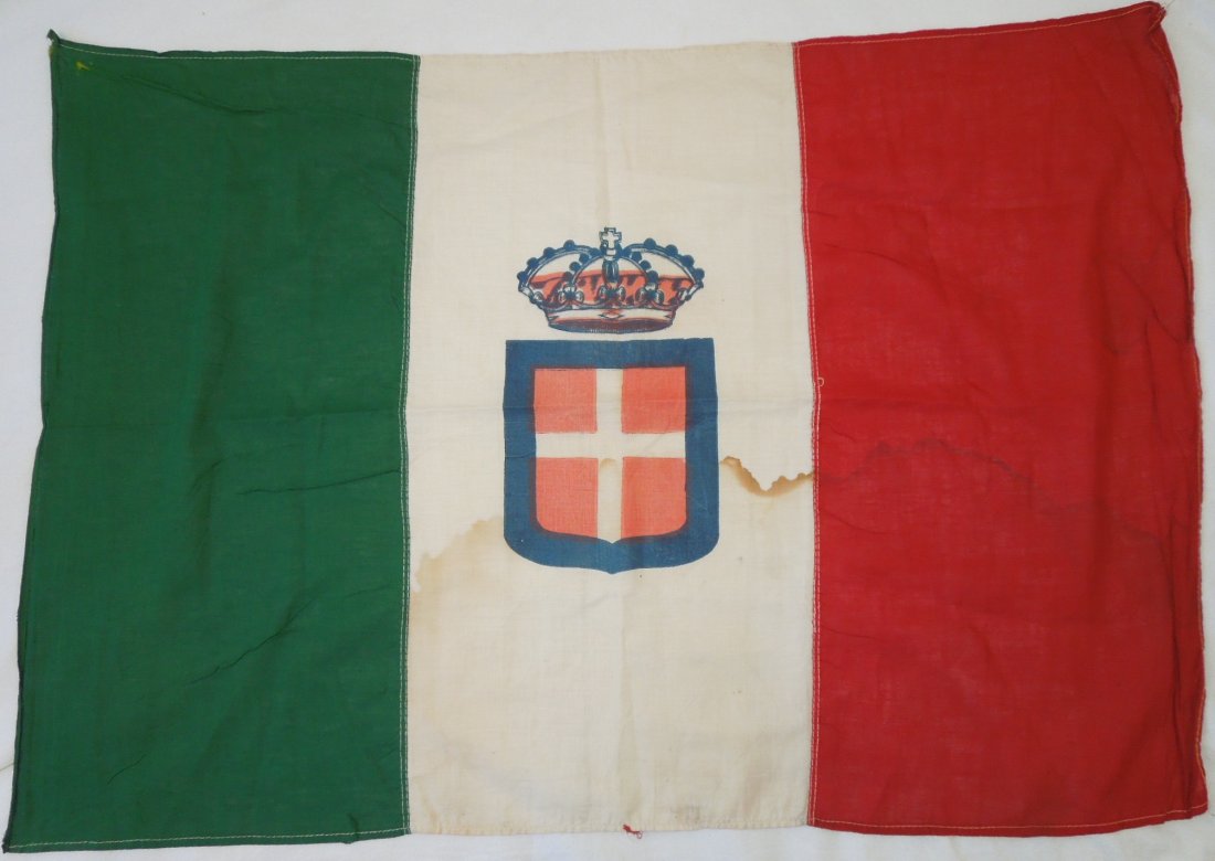 WWII Kingdom of Italy Military Field Flag House Savoy: Original cloth WWII Italian Military House of Savoy flag measuring approximately 32 inches by 22 inches.