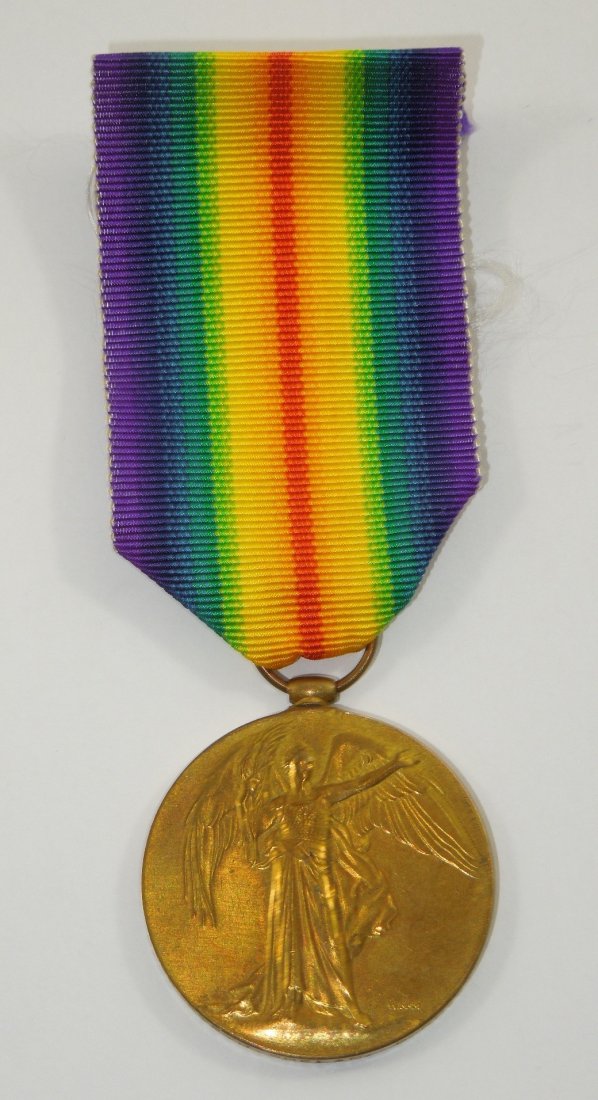 WWI Victory Medal Irish Connaught Rangers Rim Engraved (1 of 4)