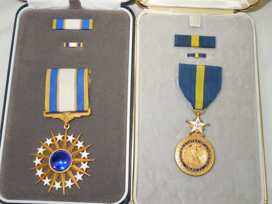 Boxed Navy DSM & USAF Distinguished Service Medal Lot (1 of 5)