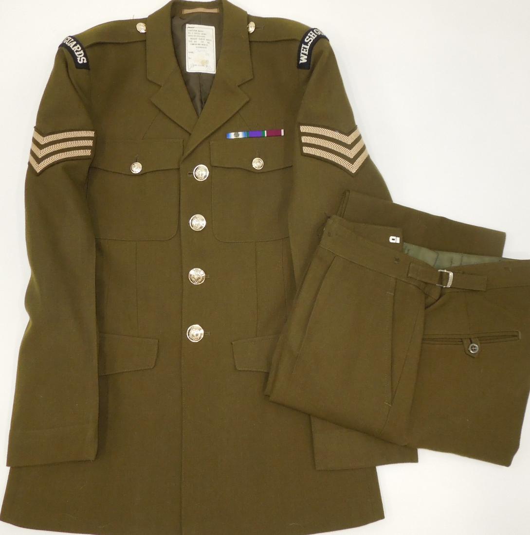 Vintage British Army Welsh Guards Sergeant Service Dress Uniform & Pants (1 of 6)
