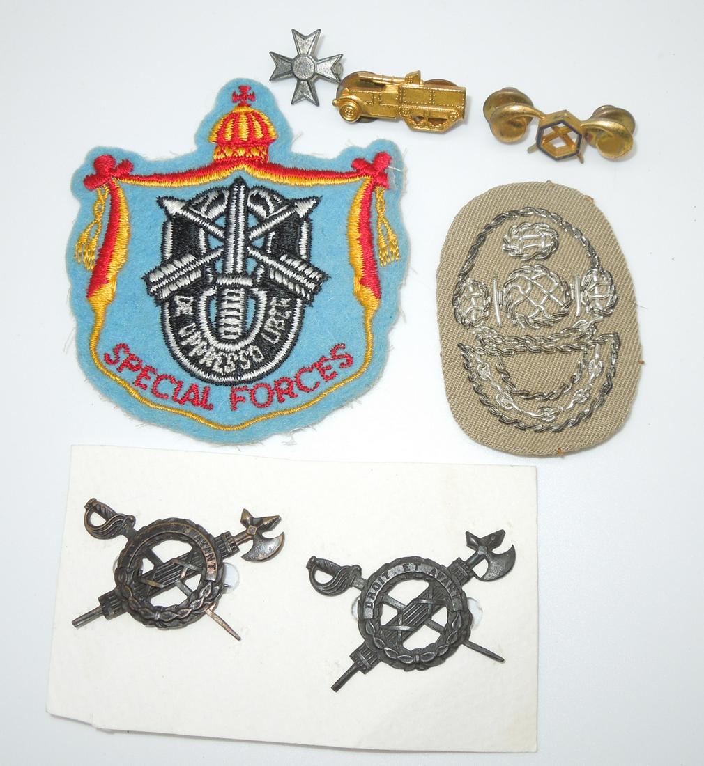 WWI WWII Vietnam Insignia Special Forces Diver Tank Destroyer Pins Patches (1 of 4)