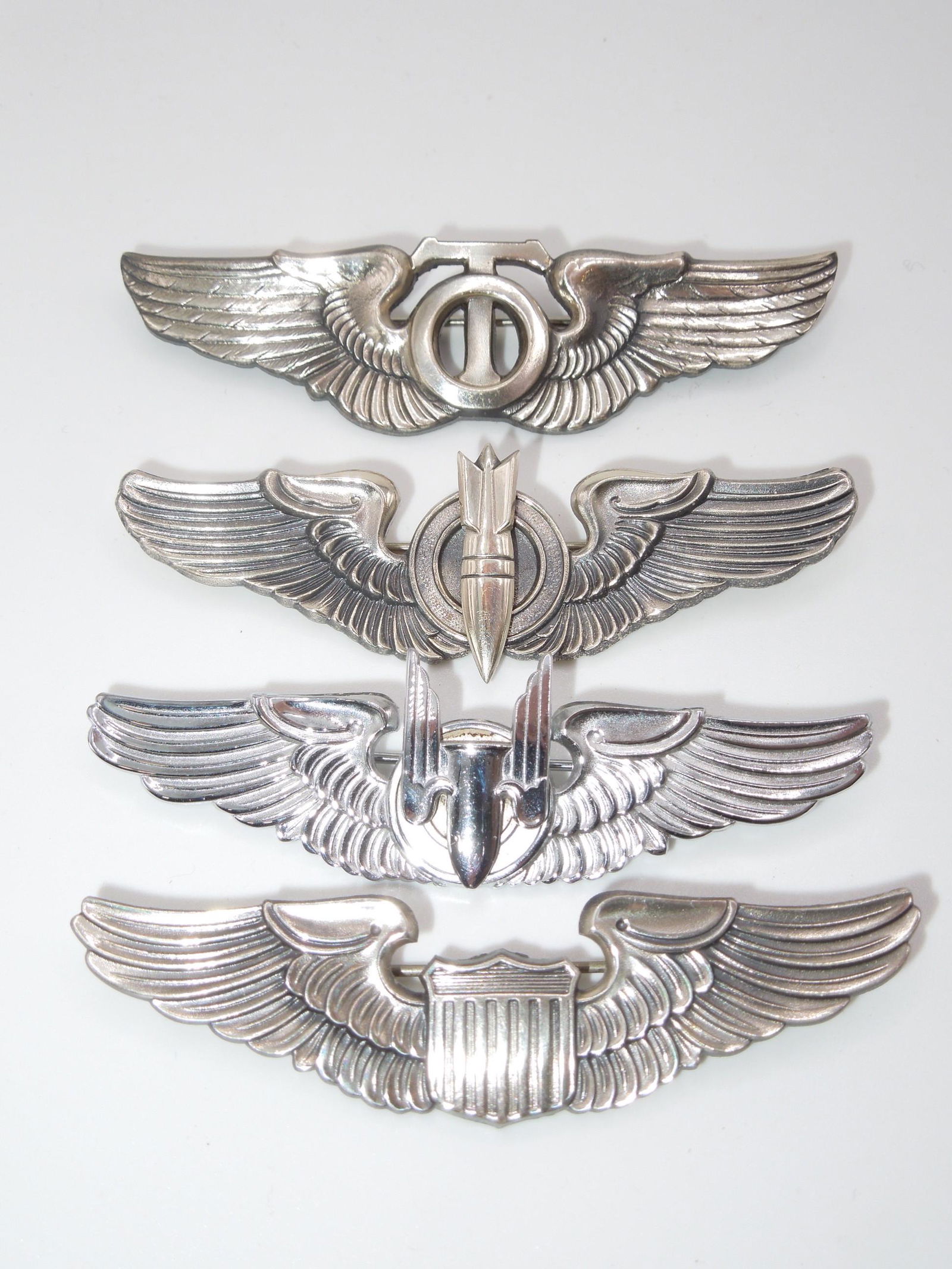 Lot of Reproduction WWII USAAF Sterling Marked Wing Pins (1 of 2)