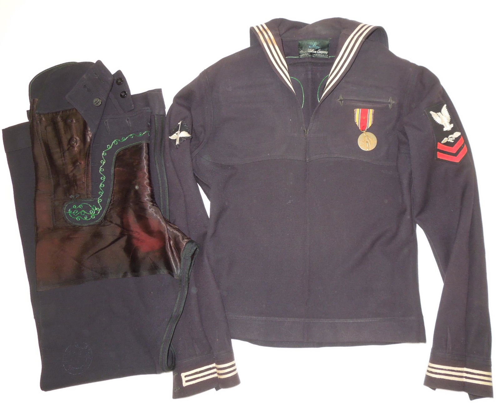 WWII US Navy Aviation Crewman Uniform Jumper (1 of 9)