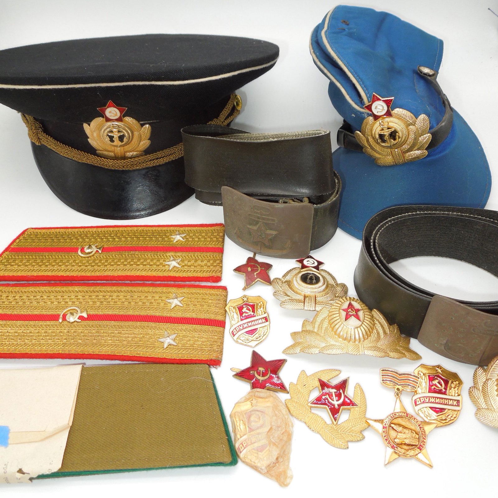 Soviet USSR Navy & Army Caps, Badges, Belts Shoulder Boards (1 of 6)