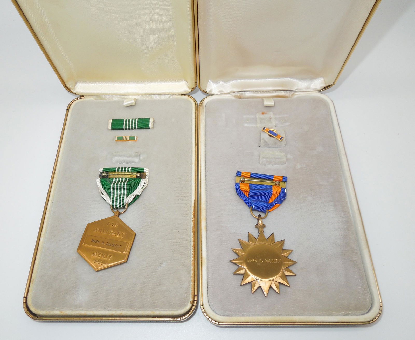 Lot of Vietnam Era Named US Air Medal & Merit Medal with Boxes (1 of 4)